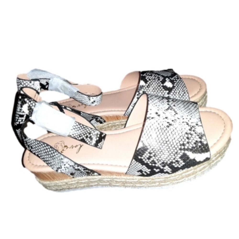 Women's Snake-Print Wedge Sandals, Platform, Size 10 - Picture 2 of 10